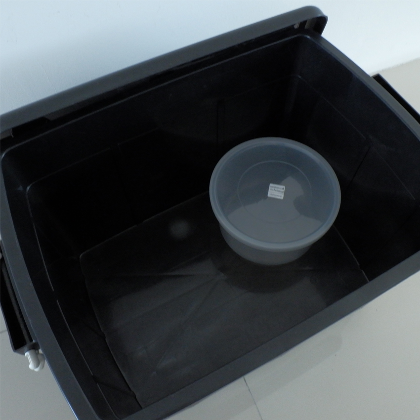 02 2175B กล่องพลาสติกมีล้อฝาล็อค 75ลิตร สีดำ - Image 6